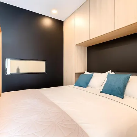 Puntino & Garage * 普拉