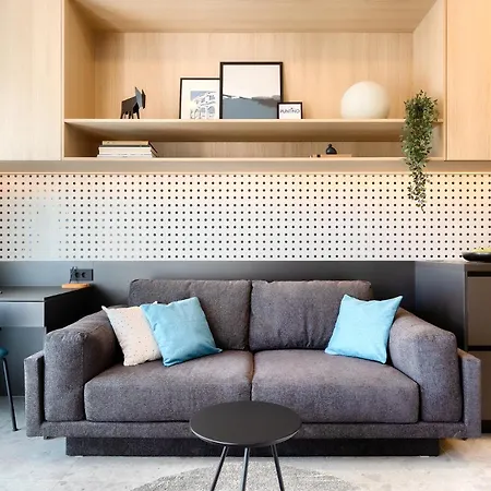 Puntino & Garage 公寓 *