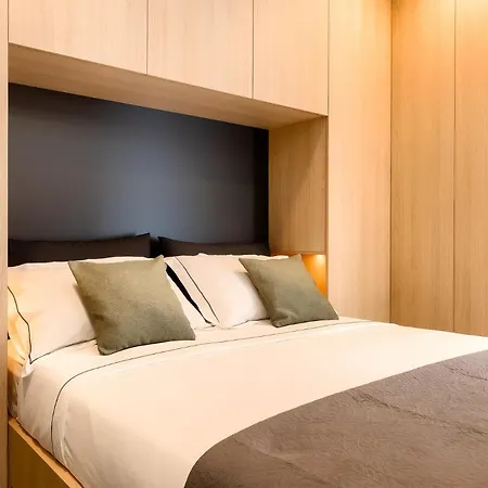 Puntino & Garage 公寓 *