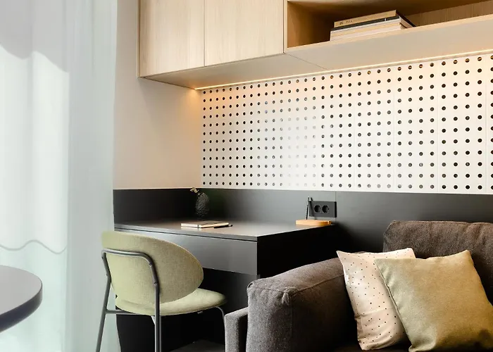 Puntino & Garage Διαμέρισμα Πούλα