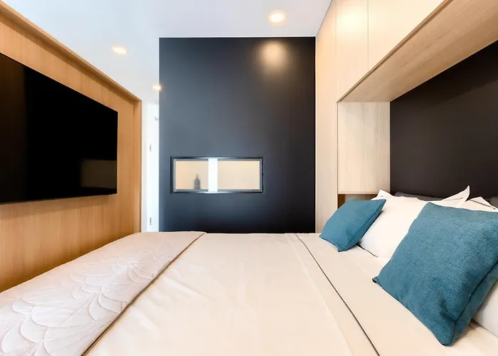 Διαμέρισμα Puntino & Garage Πούλα