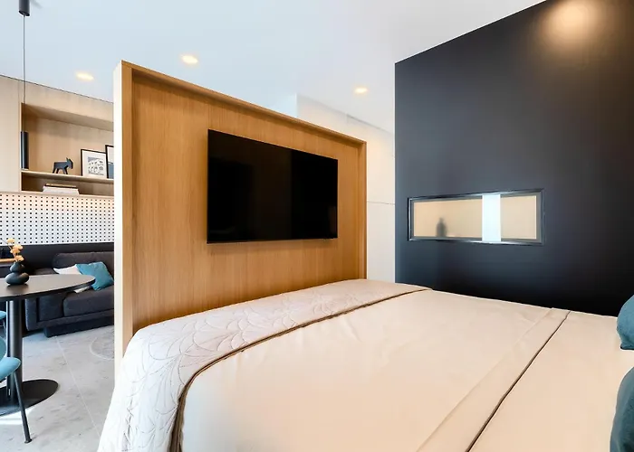 Puntino & Garage Διαμέρισμα