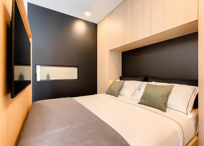 Puntino & Garage Διαμέρισμα