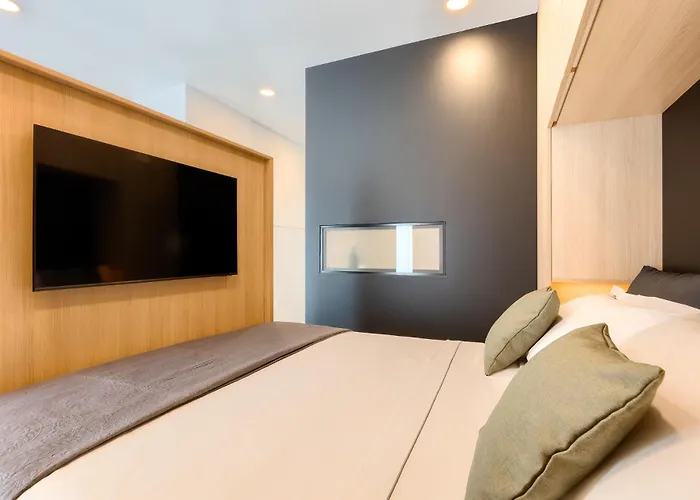 Puntino & Garage Διαμέρισμα *